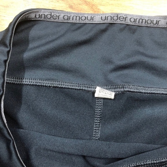 Under Armour size small black athletic bike Shorts - Picture 5 of 5